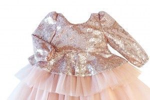 Sweet baby φόρεμα με παγέτα και τούλι ροζ Image 1